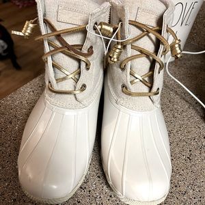 Sperry White Quilted Duck Boots